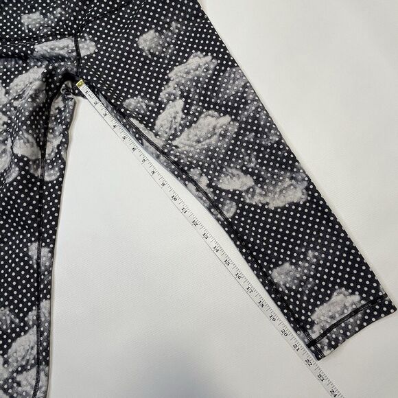 Lululemon Wunder Under Crop II Luon Dottie Dream Rose Neutral Blush Black Size 8 - Picture 12 of 15